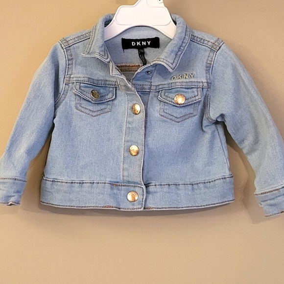DKNY light wash denim jacket - Picture 1 of 5
